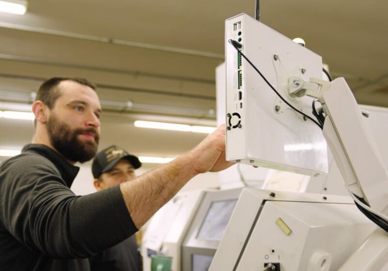 CNC Machine Data Collection and Analytics: Turning Numbers Into Insights
